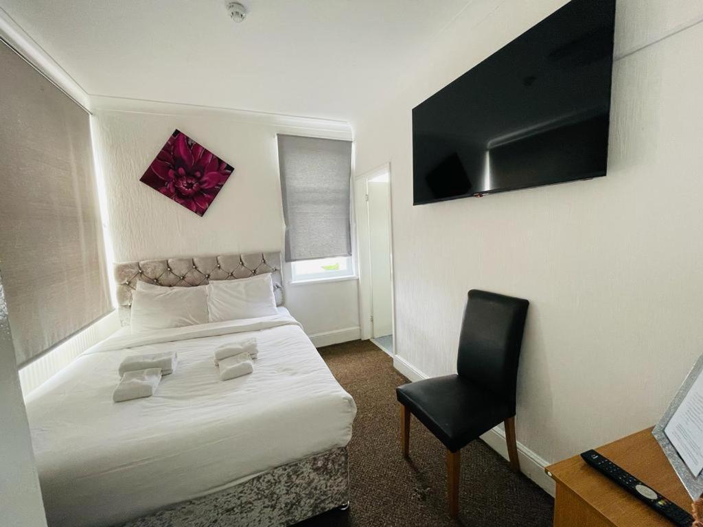 Star Hotel, South لايستر المظهر الخارجي الصورة